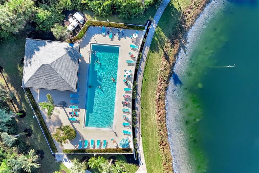 409 Gabriel Circle, Unit 2203 Naples, FL 34104 - Photo 24 of 24 Community pool