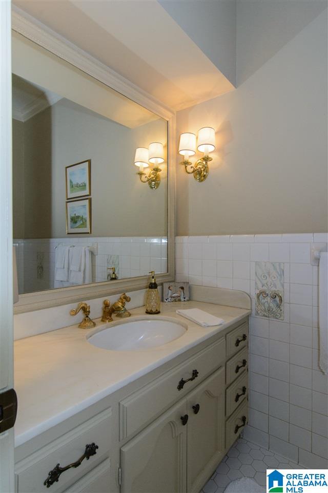 3309 Overcrest Road Birmingham, AL 35223 - Photo 21 of 50