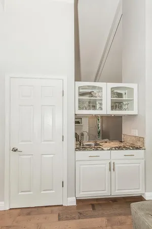 $784,900 | 598 East Serena Avenue, Fresno, CA 93720
