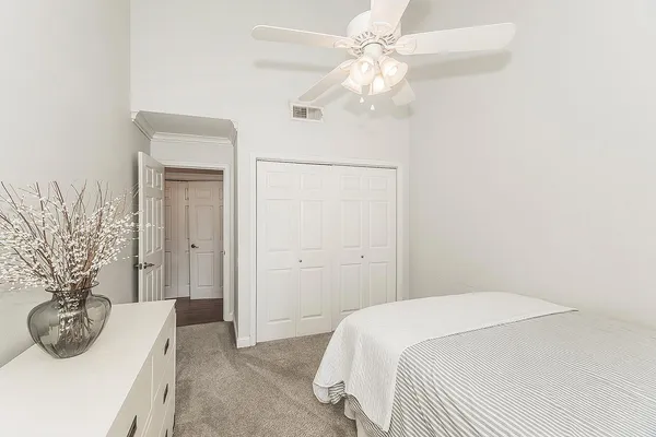 $784,900 | 598 East Serena Avenue, Fresno, CA 93720