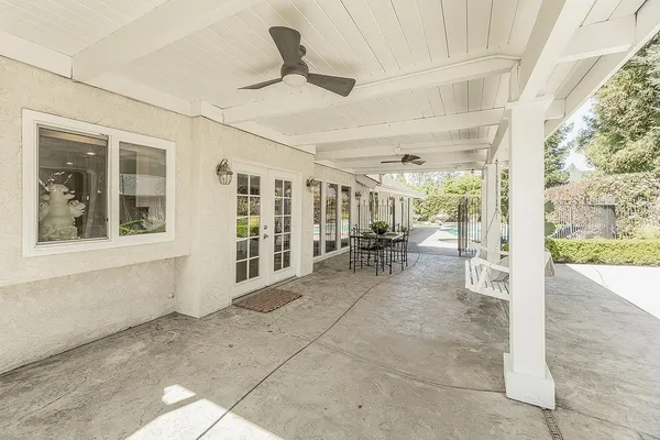 $784,900 | 598 East Serena Avenue, Fresno, CA 93720