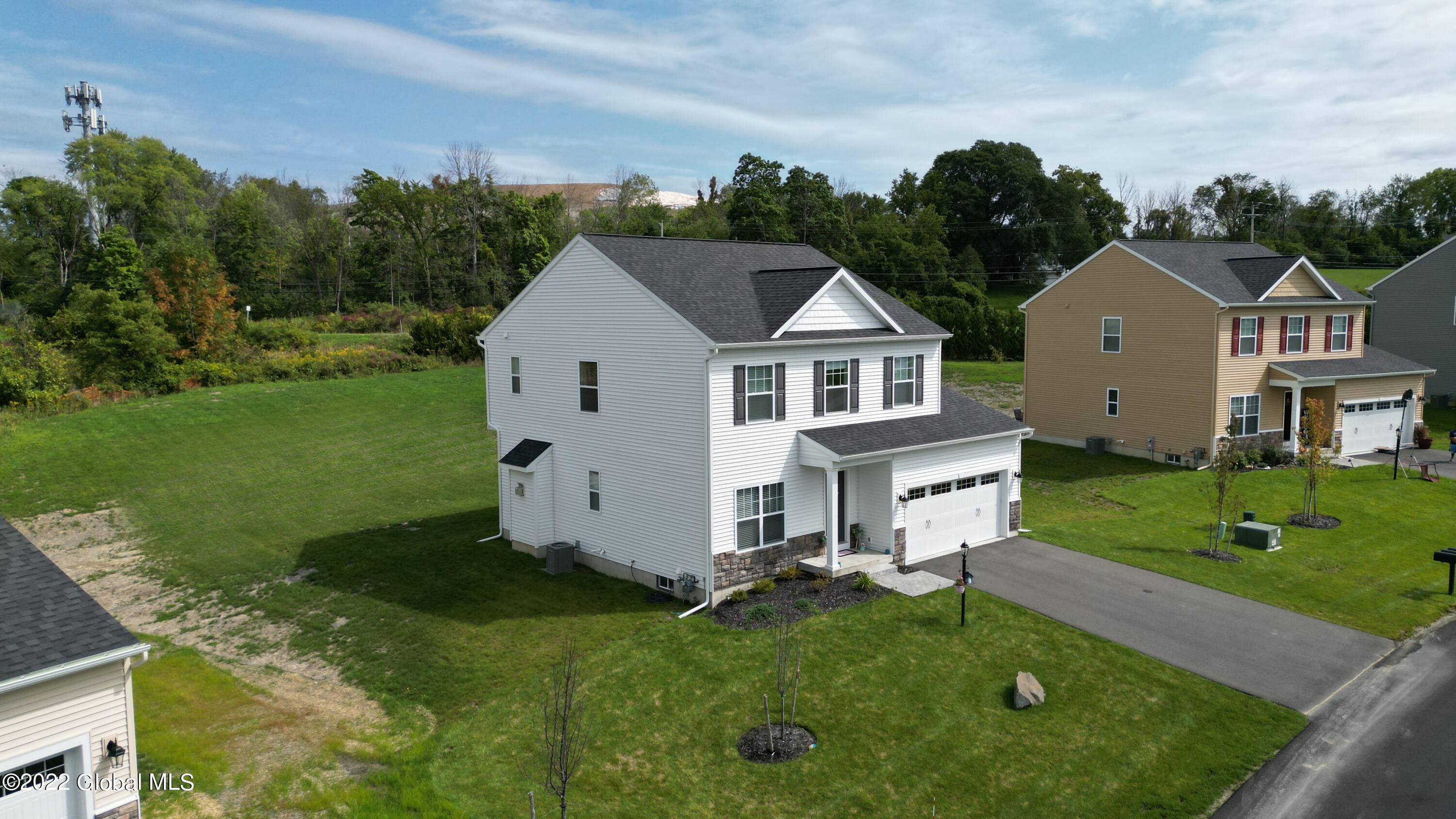 7 Cove Road Colonie, NY 12047 - Photo 42 of 45 042