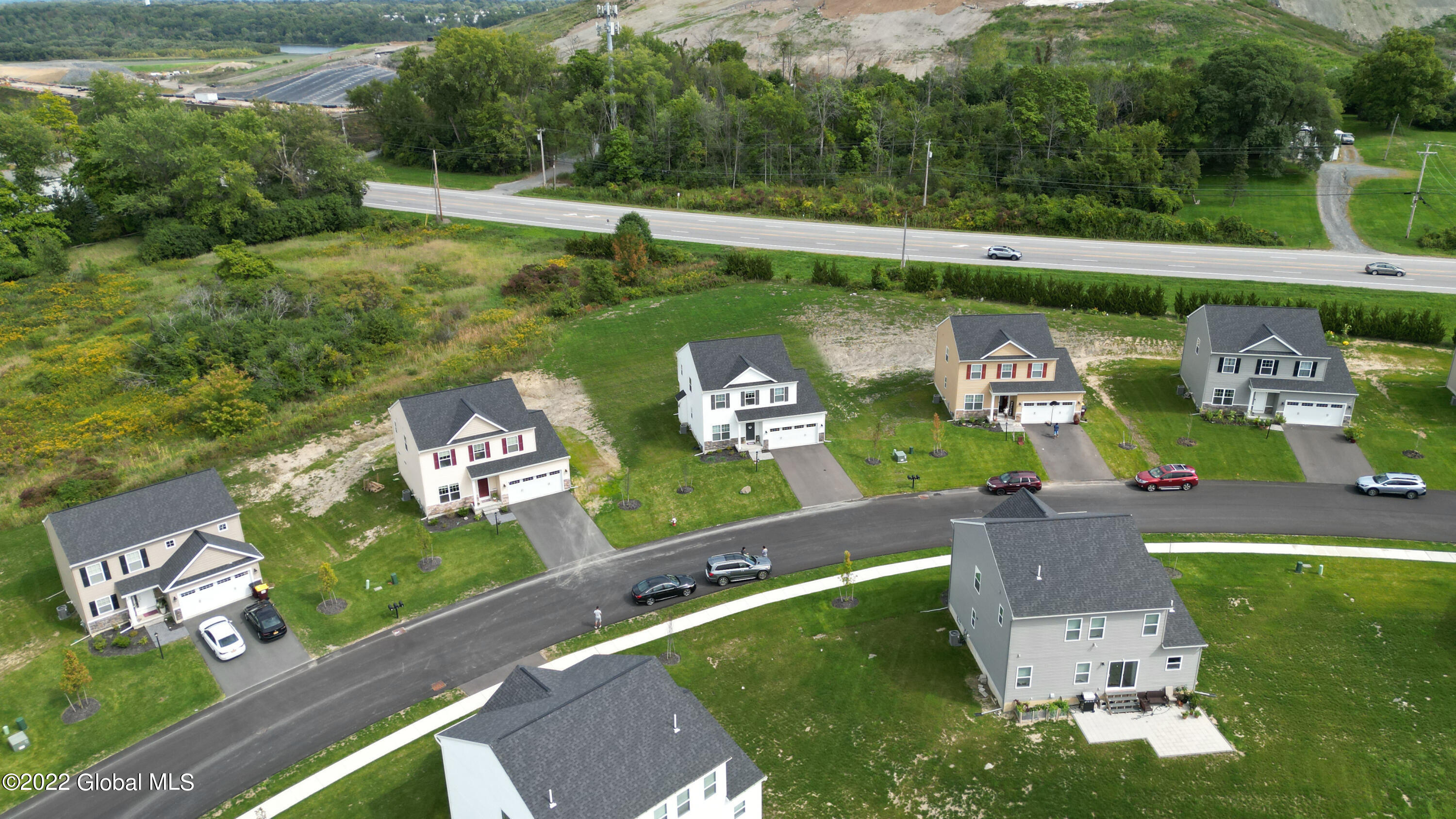 7 Cove Road Colonie, NY 12047 - Photo 43 of 45 043