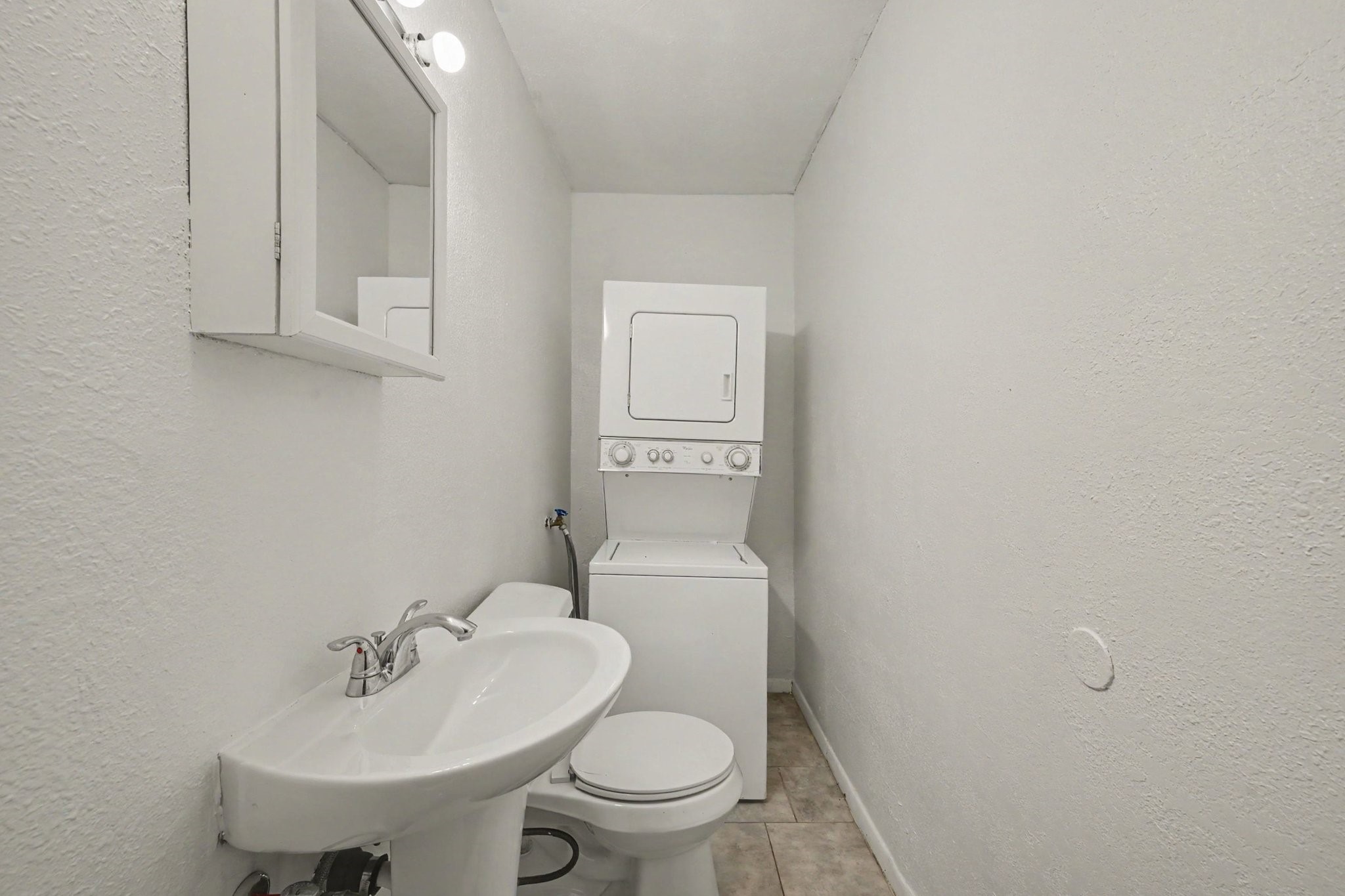 716 Hargest Street, Unit B Prairie View, TX 77445 - Photo 14 of 15 Gallery Image 14