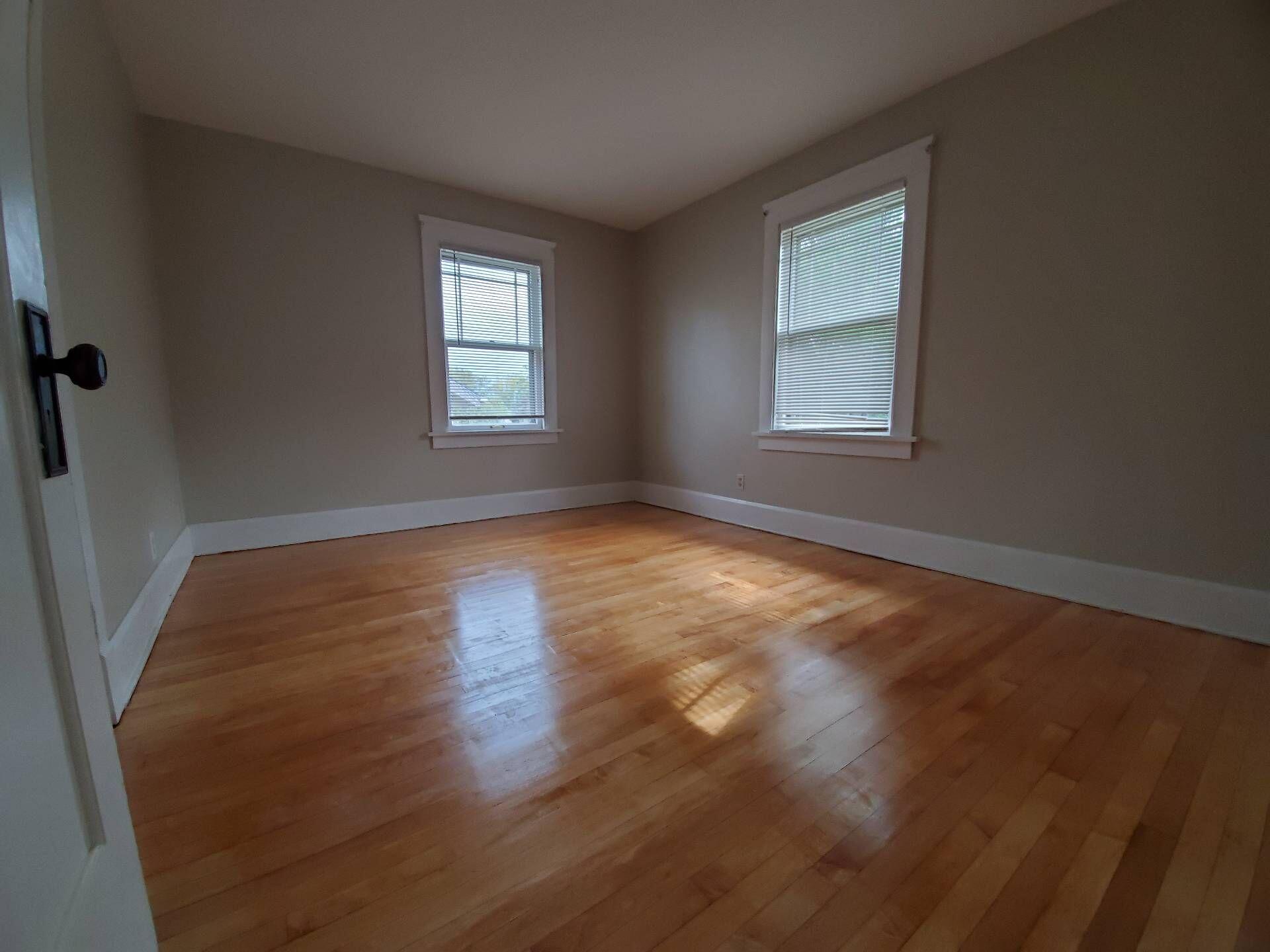 2423 20th Street Racine, WI 53403 - Photo 13 of 28 1634322322913.JPEG