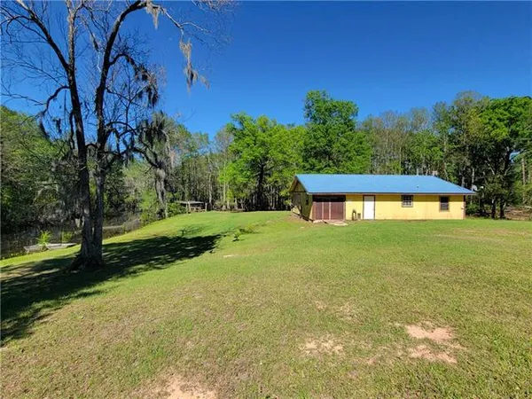 $98,000 | 176 Harbor Estate Road, Campti, LA 71411