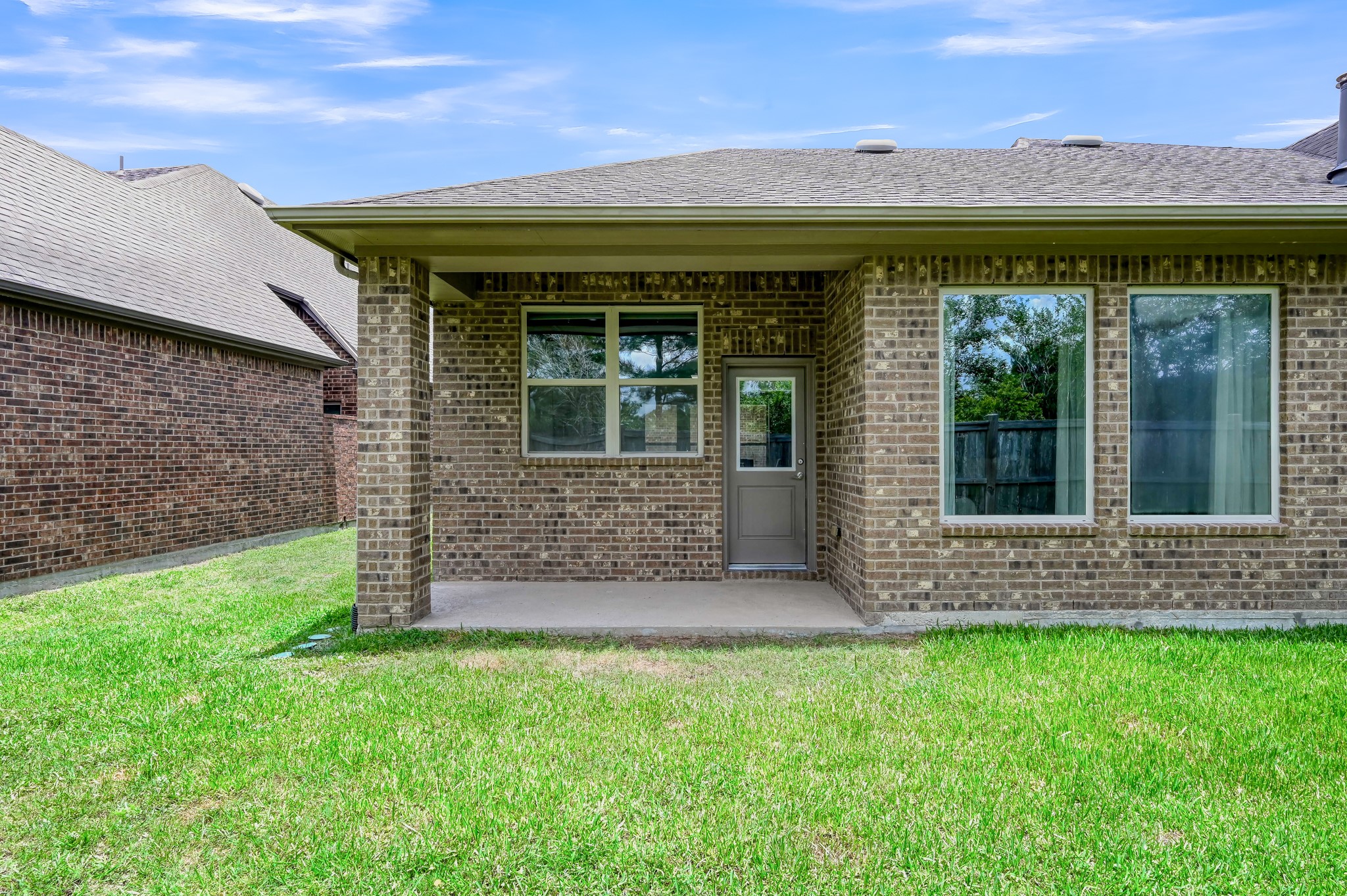 31714 Pierwood Court Spring, TX 77386 - Photo 38 of 49 front view of a house with a yard