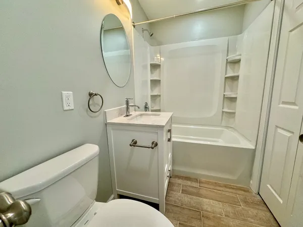 $3,000 | 109 Churchill Street, Fairfield, CT 06824