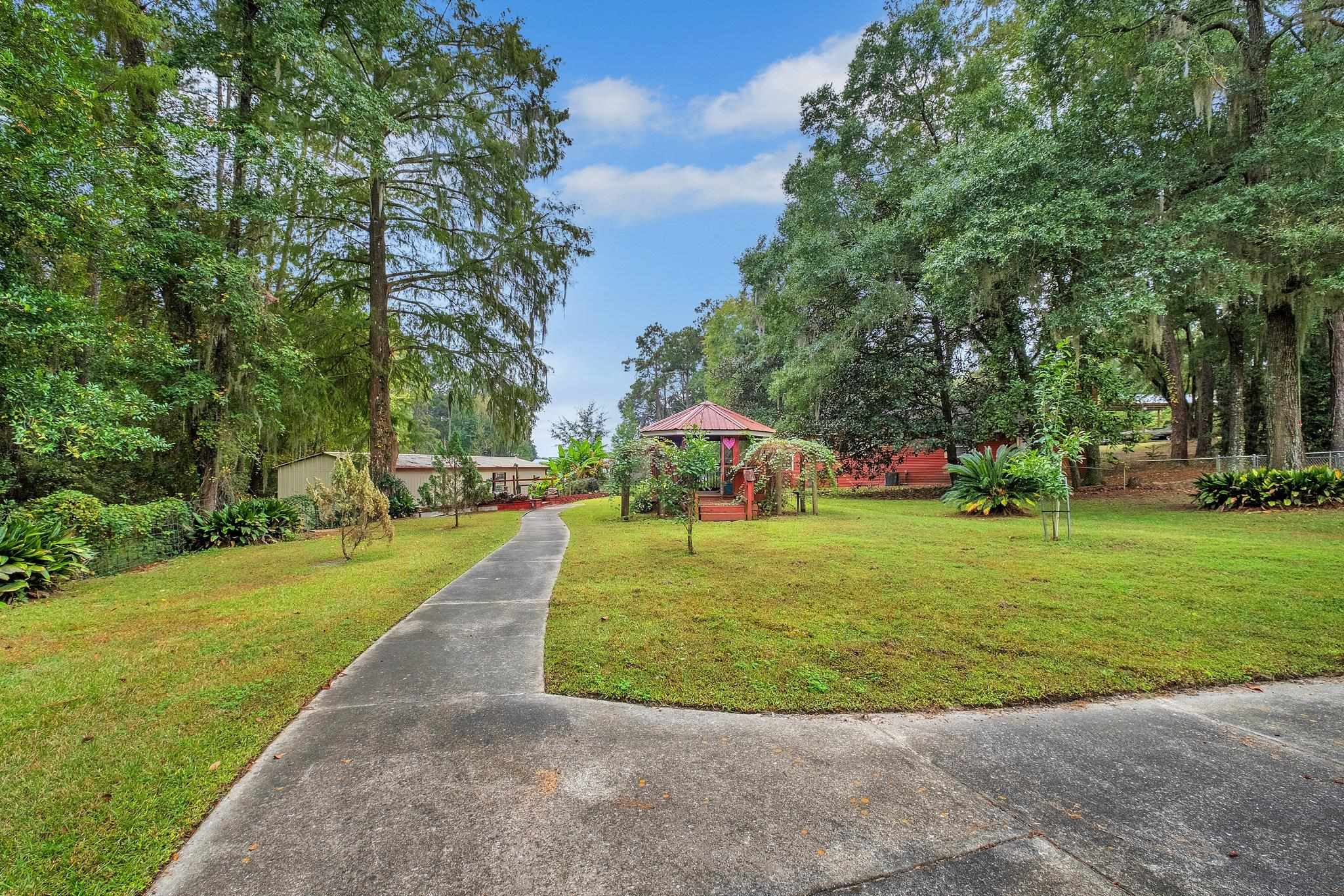 2875 Cooks Landing Road Quincy, FL 32351 - Photo 2 of 42 Gallery Image 2