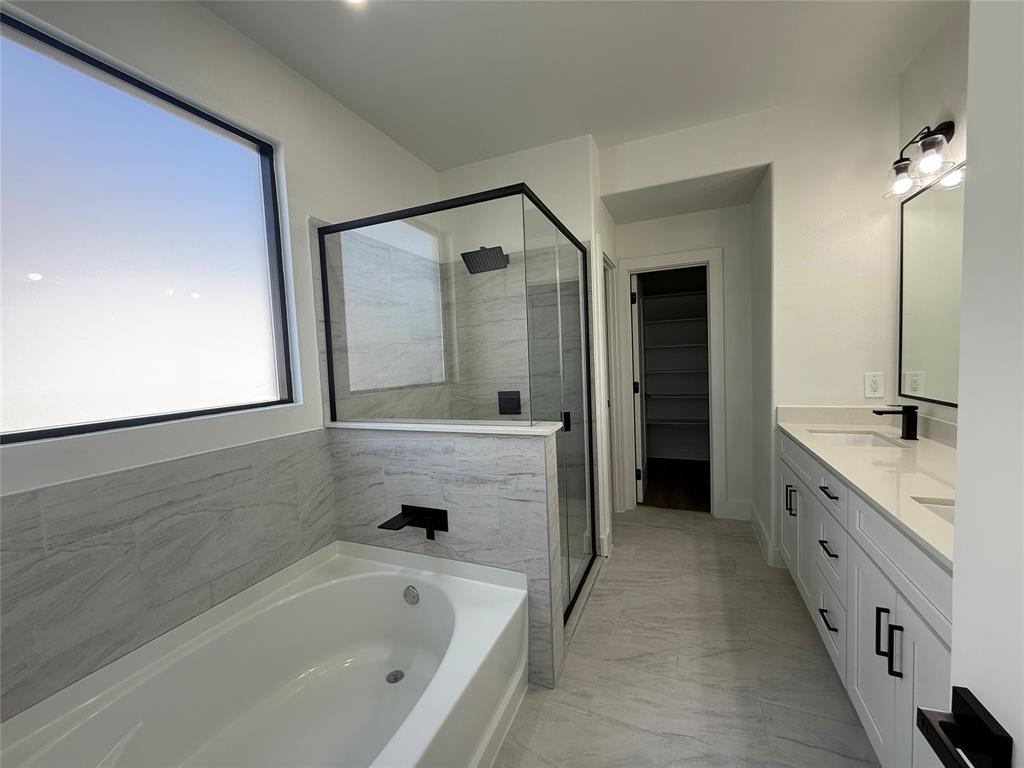 205 Reliance Road Godley, TX 76044 - Photo 16 of 25 Gallery Image 16