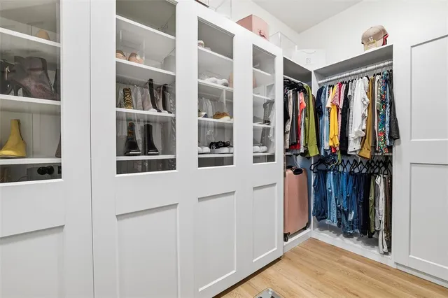 $580,000 | 1305 East Highland Road, Waxahachie, TX 75167