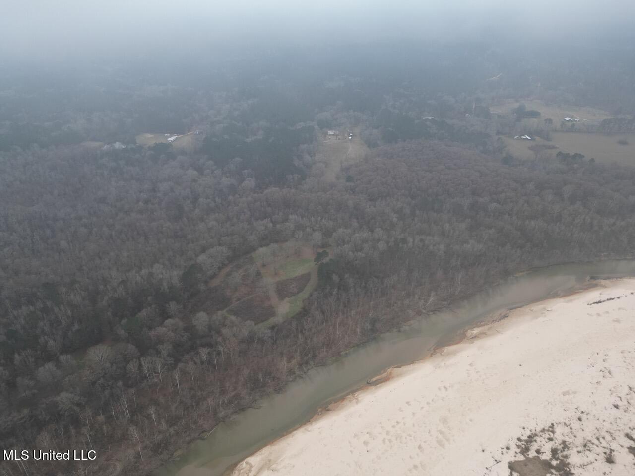 7035 Robertson Road Meadville, MS 39653 - Photo 6 of 47 DJI_0078 Large