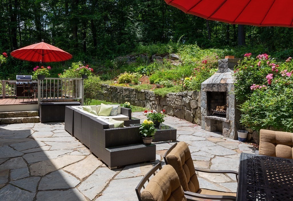 7 Hearthstone Road Hopkinton, MA 01748 - Photo 33 of 40 Gallery Image 33