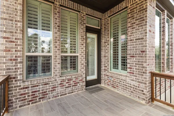 $3,800 | 3911 Monteverde Way, San Antonio, TX 78261