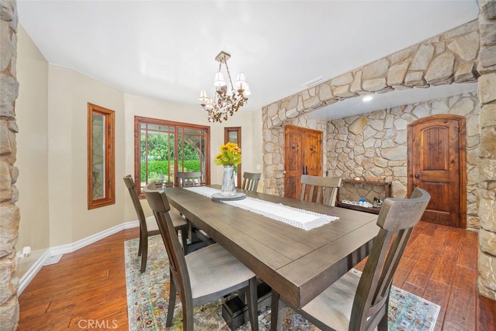 24405 Fuerte Road Temecula, CA 92590 - Photo 6 of 30
