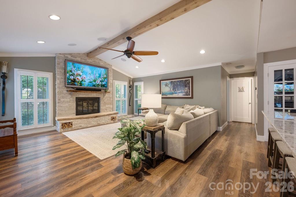 8038 Ritter Drive Charlotte, NC 28270 - Photo 3 of 47