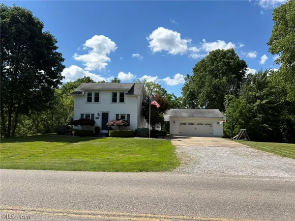 $309,900 | 9120 Howland Springs Road Southeast, Warren, OH 44484