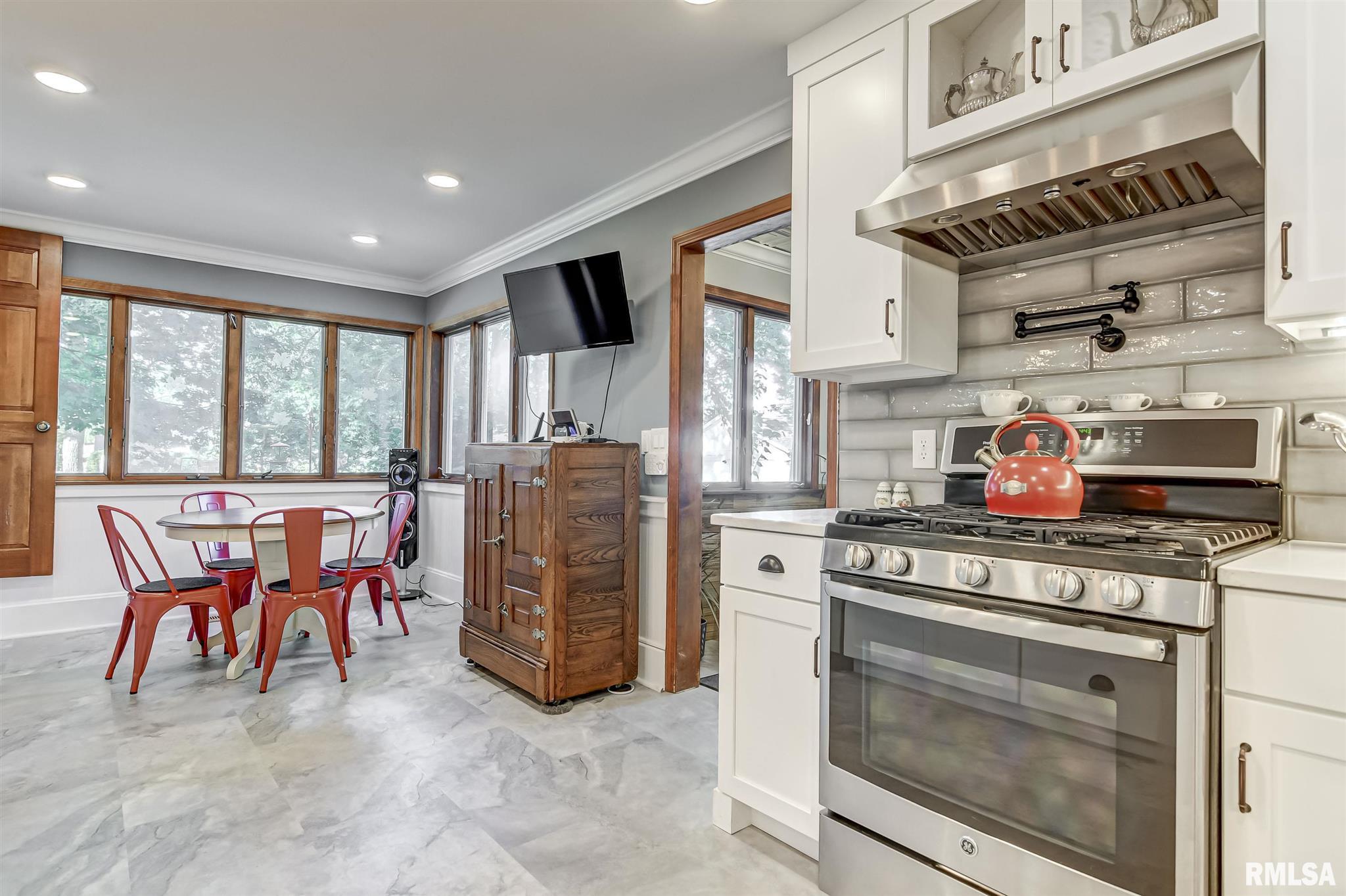 356 North Walnut Street Rochester, IL 62563 - Photo 24 of 50