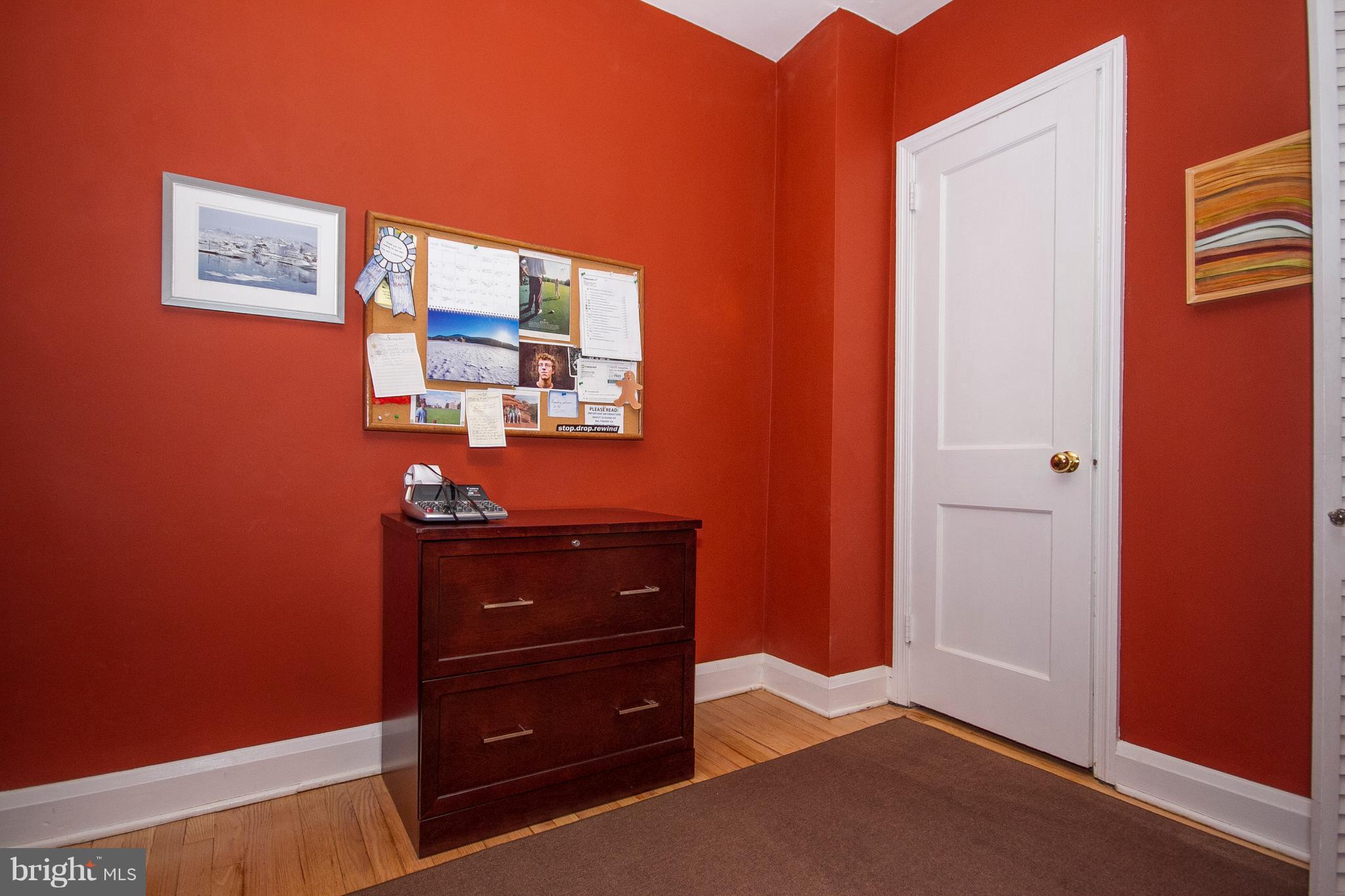 1809 Glen Ridge Road Towson, MD 21286 - Photo 17 of 30 an empty room with windows and closet