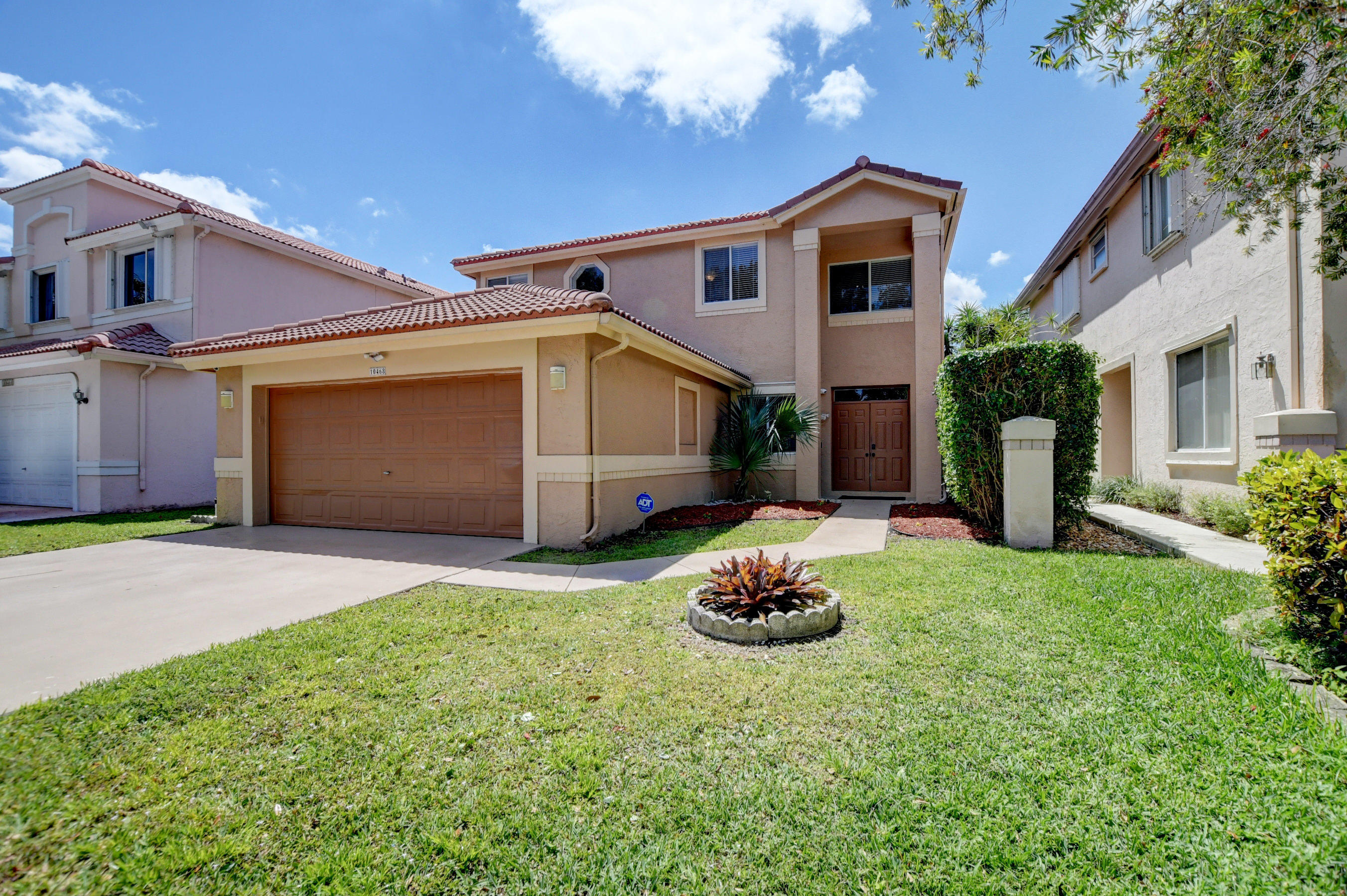 10468 Sunstream Lane Boca Raton, FL 33428 - Photo 3 of 50 front