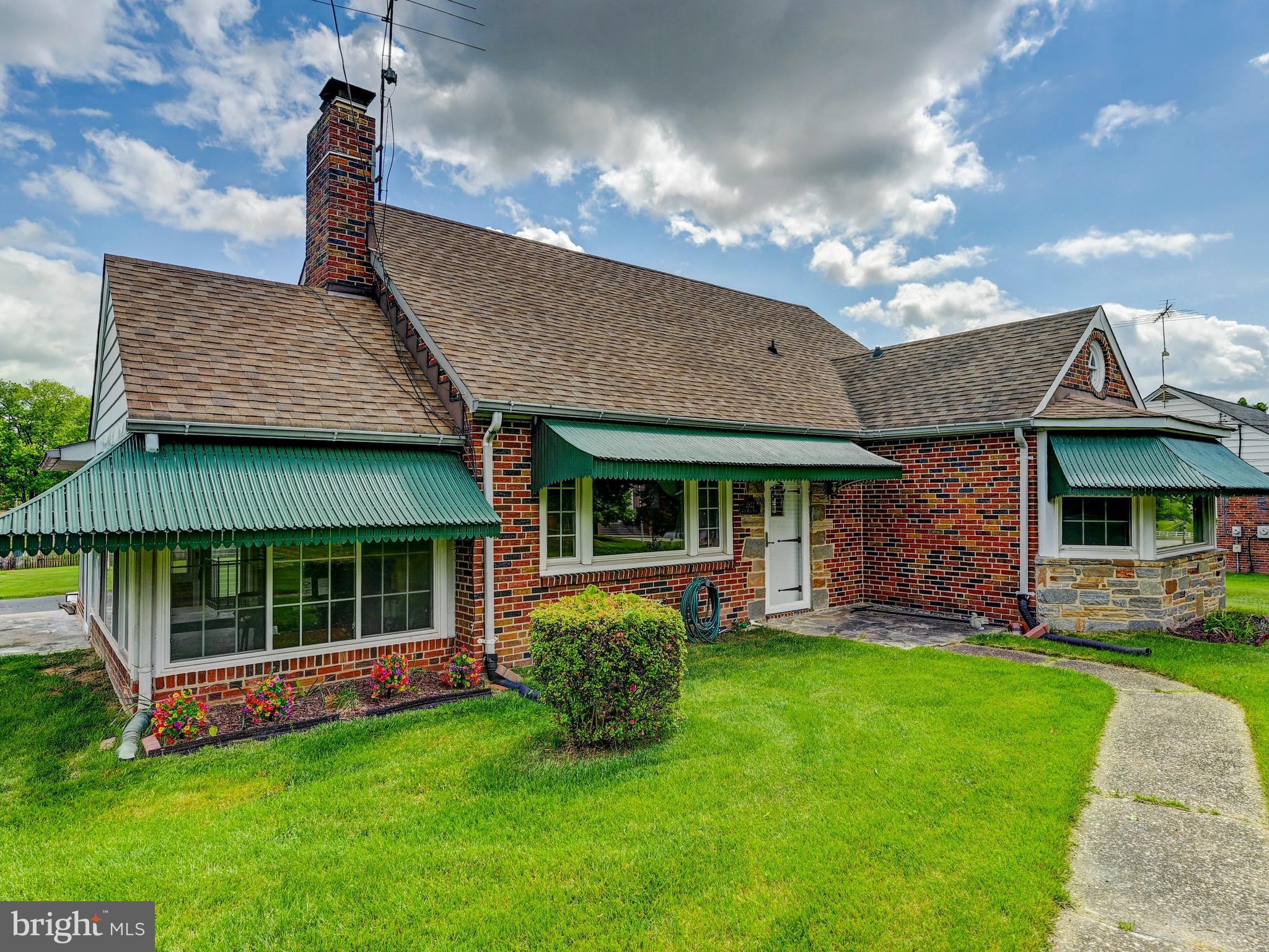 2922 Cub Hill Road Baltimore, MD 21234 - Photo 2 of 47 Gallery Image 2