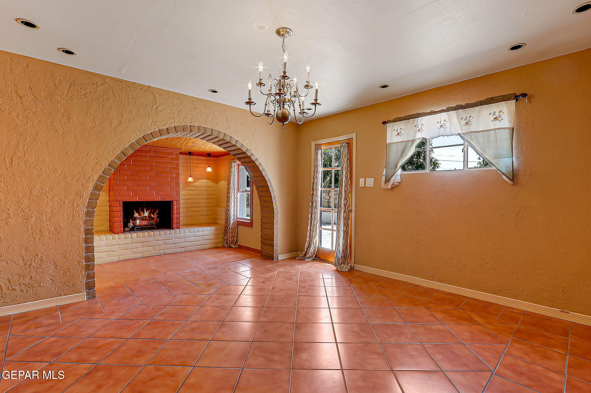 122 North Pendell Road El Paso, TX 79905 - Photo 31 of 62 31-web-or-mls-IMG_9751