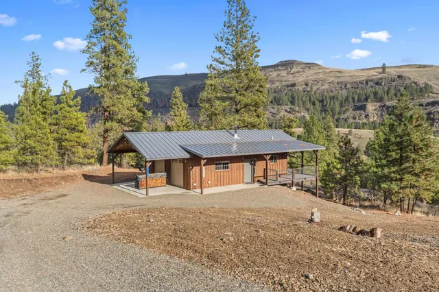 $379,000 | 31741 East Ringneck Lane, Davenport, WA 99122