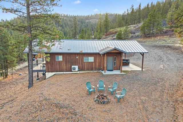 $379,000 | 31741 East Ringneck Lane, Davenport, WA 99122