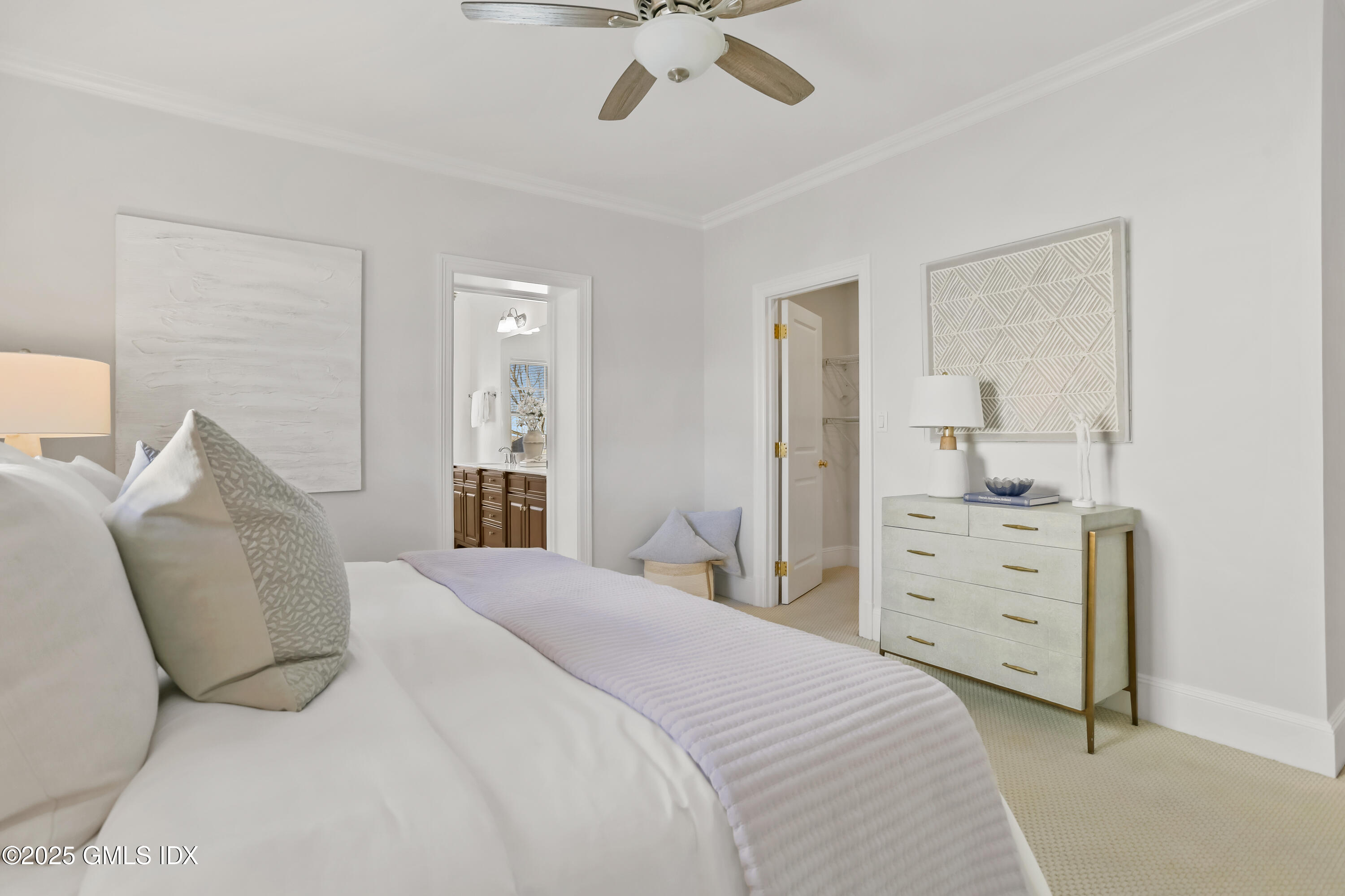 151 Hamilton Avenue Greenwich, CT 06830 - Photo 15 of 23 Primary Bedroom