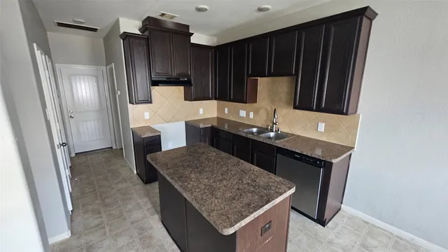 $1,595 | 17030 Amarose Drive, Houston, TX 77090