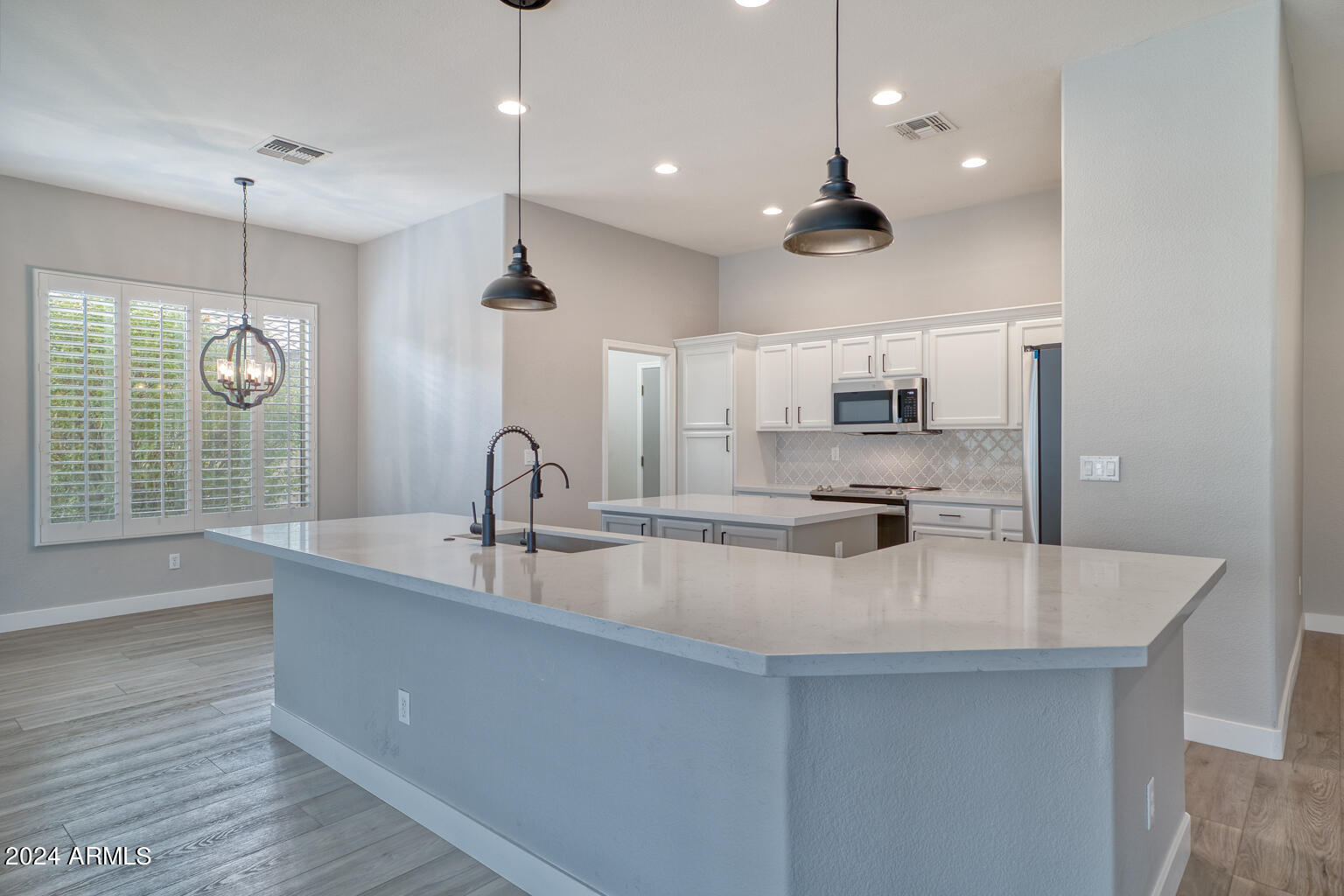 5121 South Ranger Trail Gilbert, AZ 85297 - Photo 11 of 49 5121 S Ranger Trl Gilbert - 103228_5