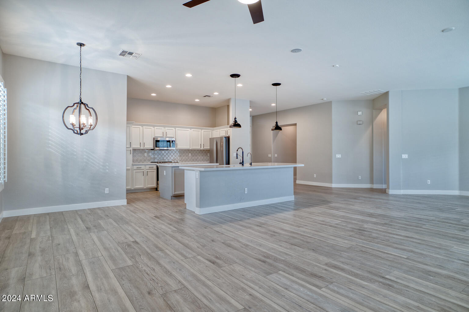 5121 South Ranger Trail Gilbert, AZ 85297 - Photo 10 of 49 5121 S Ranger Trl Gilbert - 102753_2