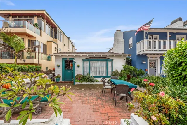 $4,950,000 | 32 21st Street, Hermosa Beach, CA 90254