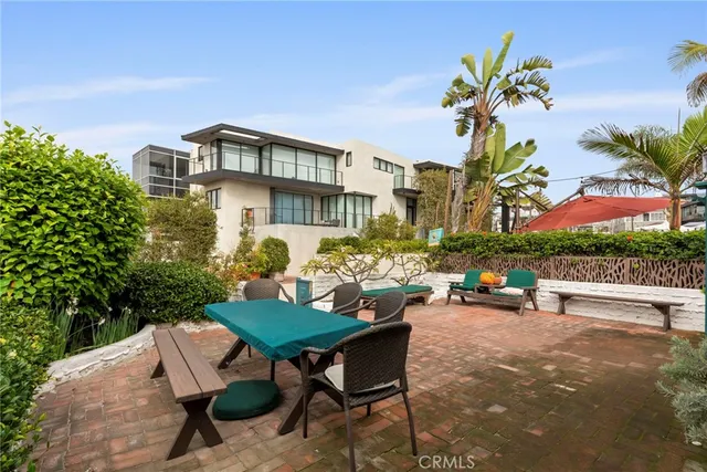 $4,950,000 | 32 21st Street, Hermosa Beach, CA 90254
