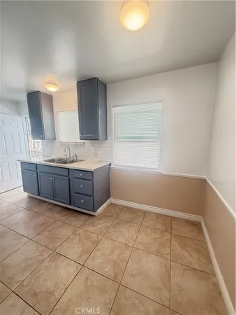 $1,900 | 2431 West Beverly Boulevard, Montebello, CA 90640