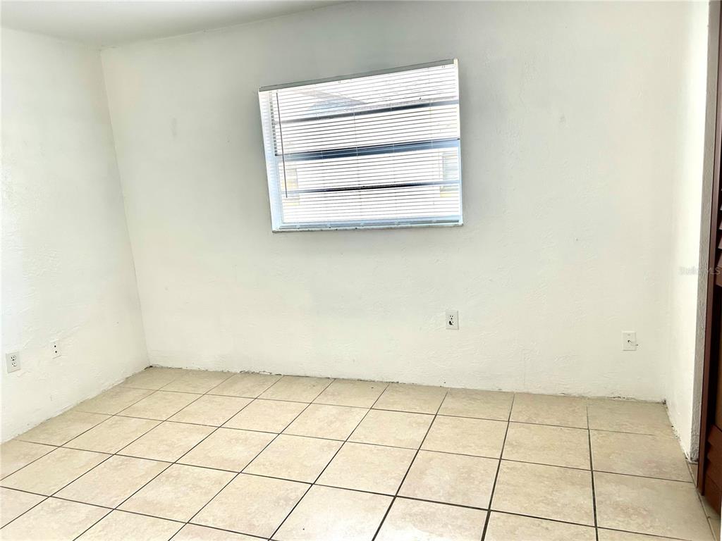 1217 Kennedy Road, Unit 6 Daytona Beach, FL 32117 - Photo 7 of 9