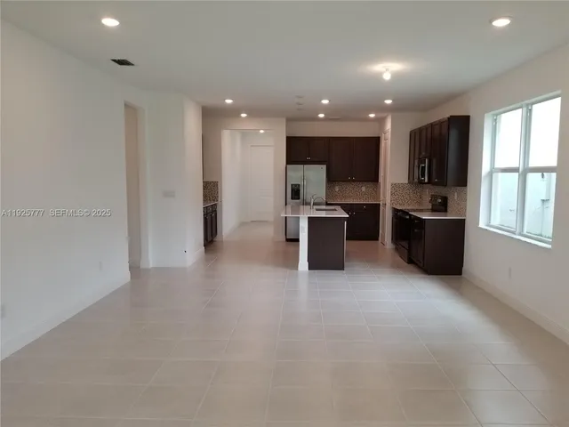 $3,500 | 4129 Marina Way, Unit 4129, Deerfield Beach, FL 33064