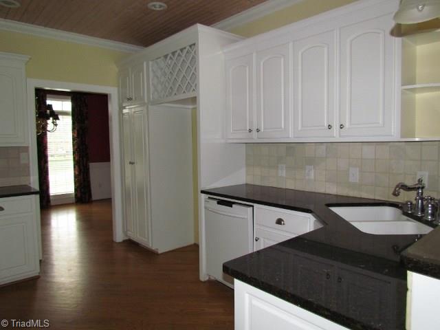 6803 Bugle Run Drive Oak Ridge, NC 27310 - Photo 9 of 24