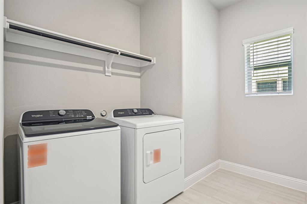 2629 Grand Cyn Street Anna, TX 75409 - Photo 17 of 40 Photo is not of the actual home, but is an inspirational photo of builder’s model home and may depict options, furnishings, and/or decorator features that are not included.