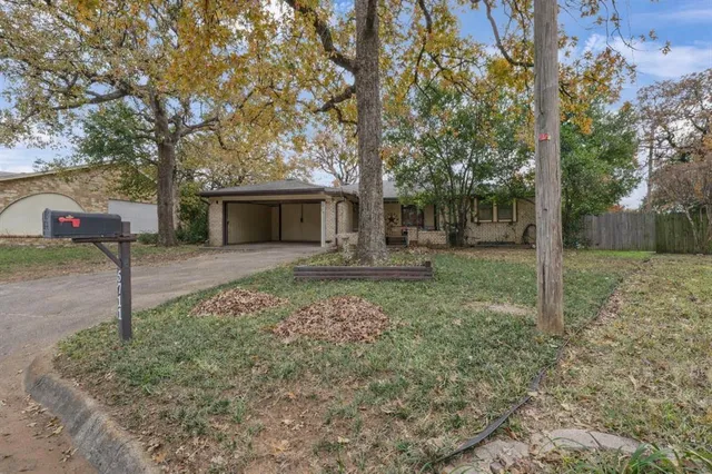 $275,000 | 5711 Kingstree Court, Arlington, TX 76017
