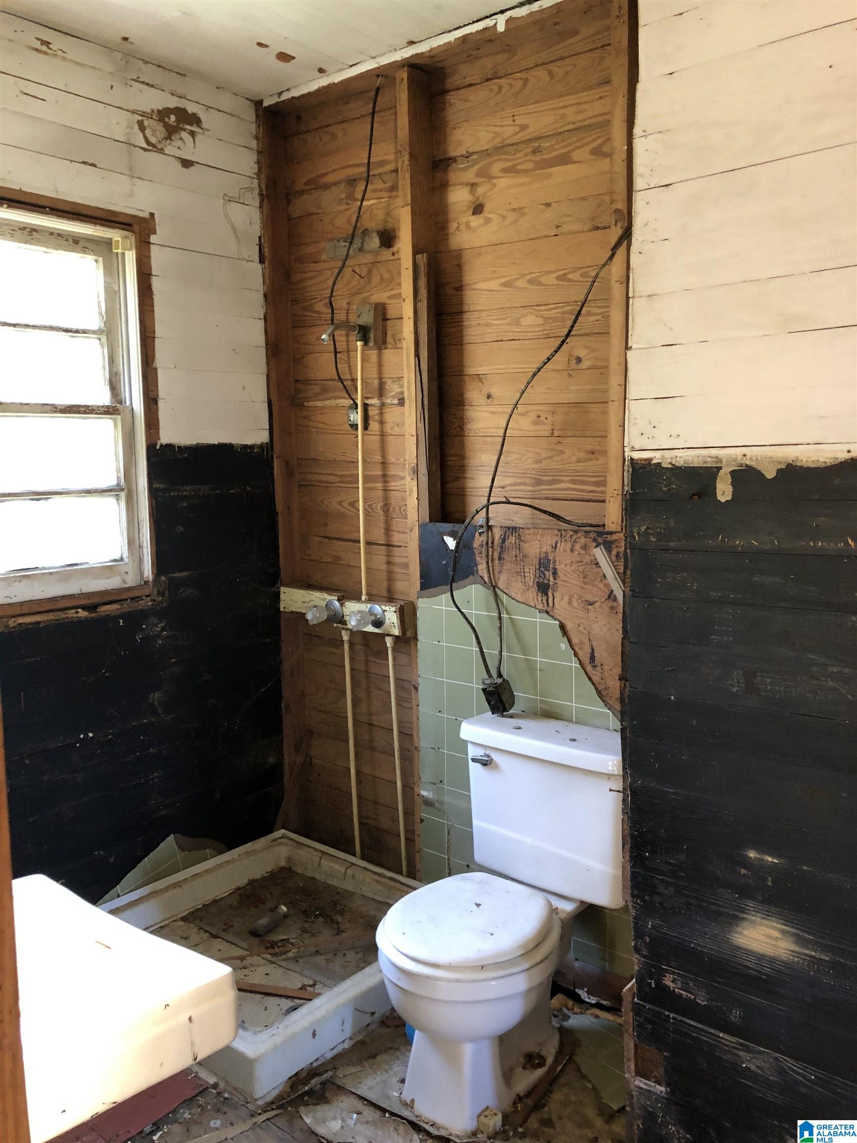 90 Old Springs Road Springville, AL 35146 - Photo 14 of 50
