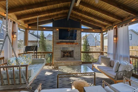 $745,000 | 4915 Illinois Avenue, Nashville, TN 37209