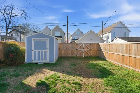 $745,000 | 4915 Illinois Avenue, Nashville, TN 37209