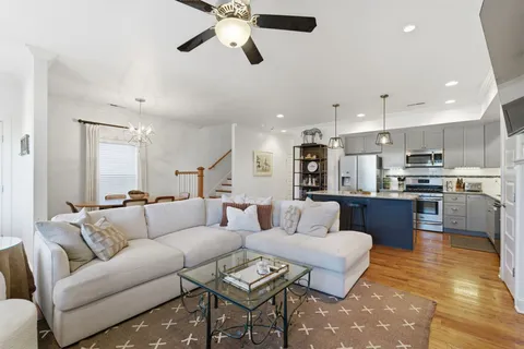 $745,000 | 4915 Illinois Avenue, Nashville, TN 37209