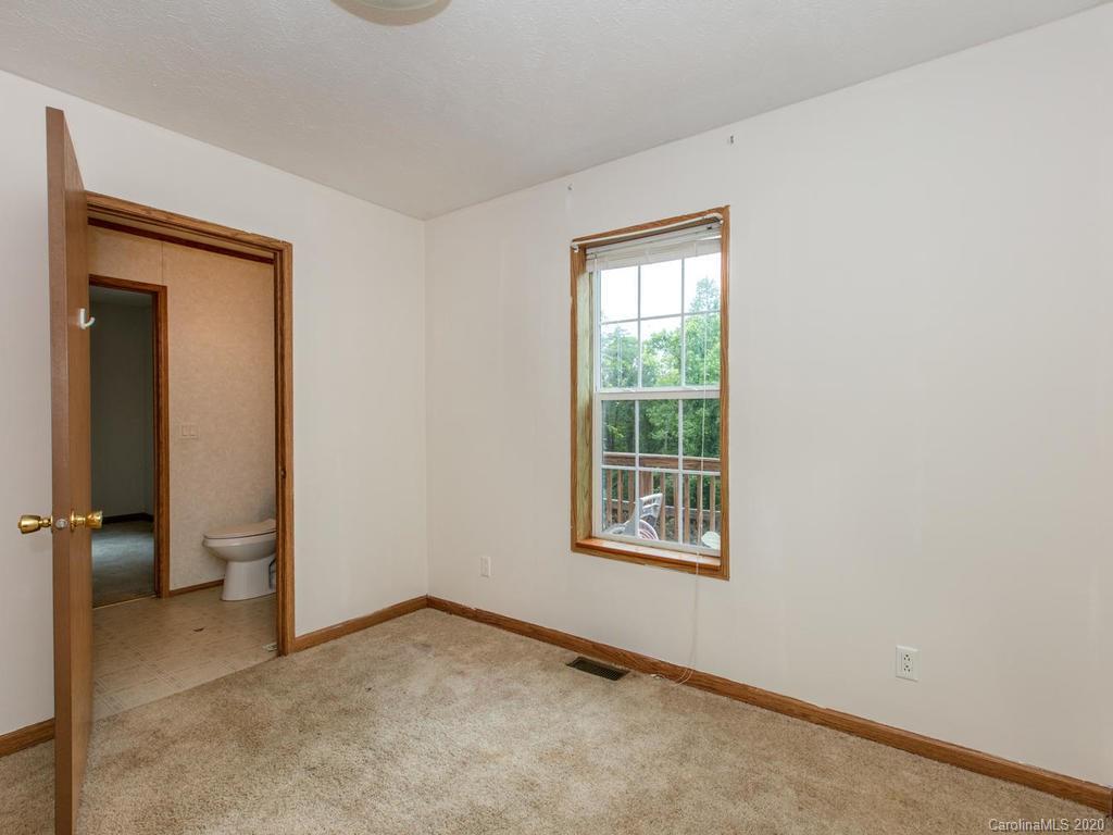 79 Edwards Road Fairview, NC 28730 - Photo 28 of 36 Gallery Image 28