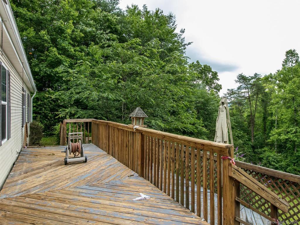79 Edwards Road Fairview, NC 28730 - Photo 33 of 36 Gallery Image 33