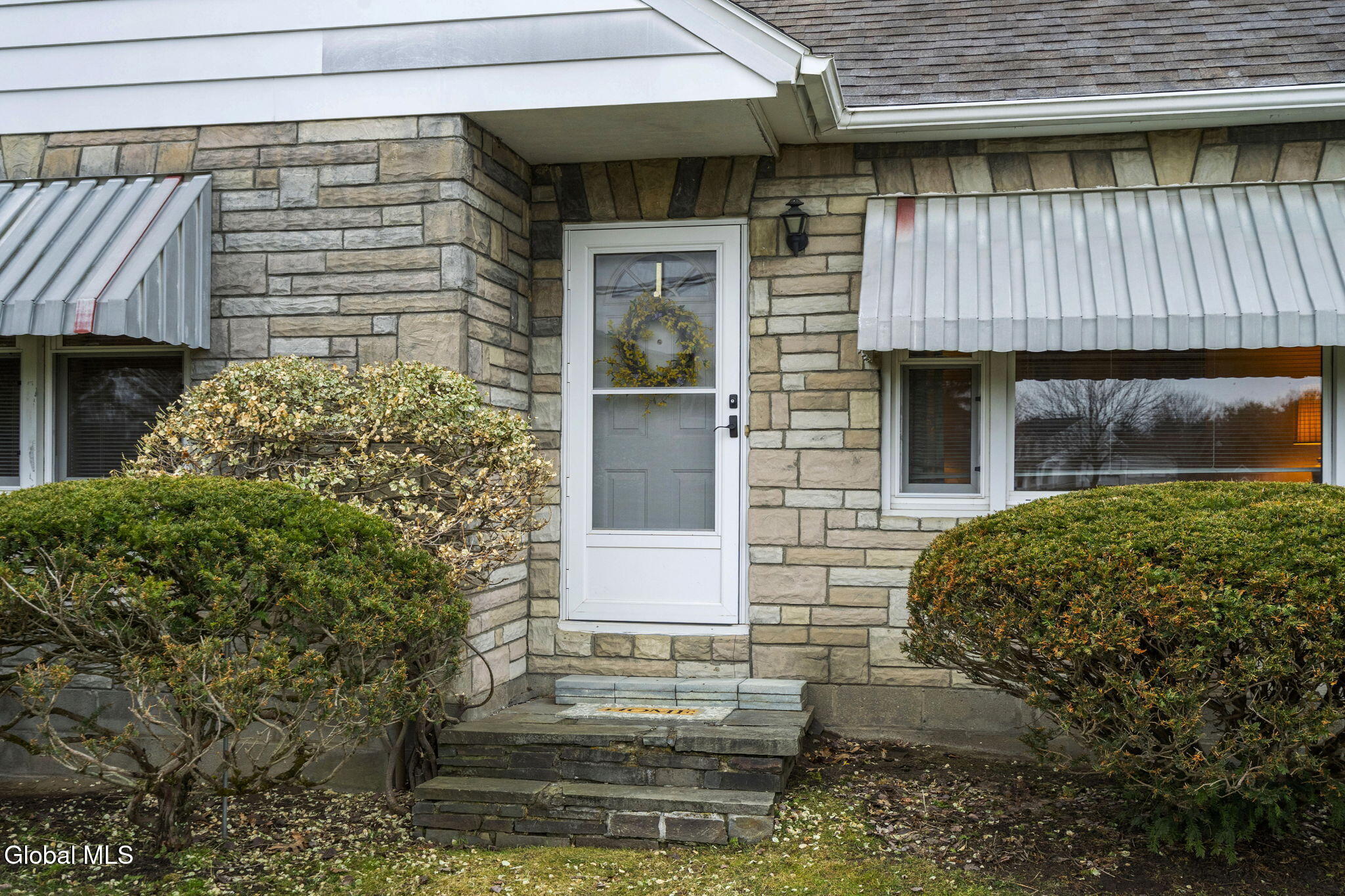 1021 Dunnsville Road Rotterdam, NY 12306 - Photo 3 of 42 3