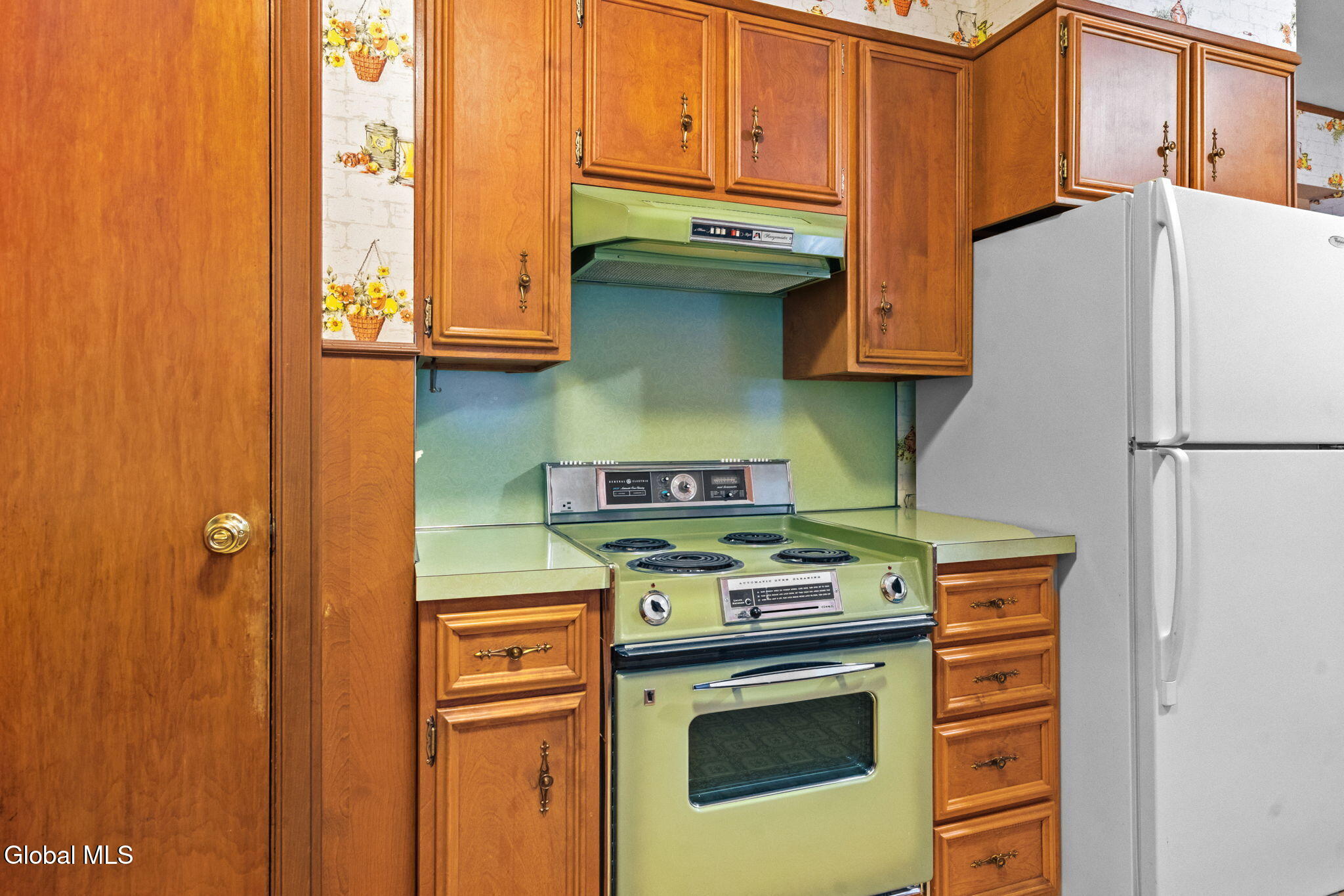 1021 Dunnsville Road Rotterdam, NY 12306 - Photo 10 of 42 10