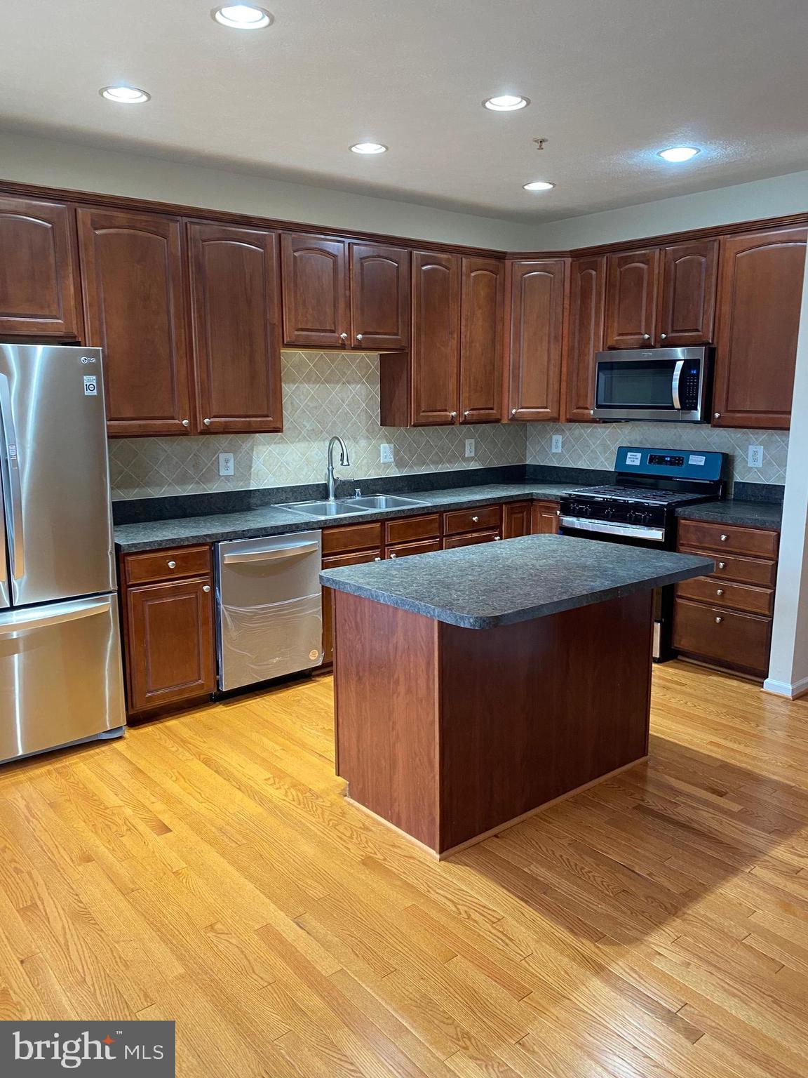 739 Sherman Road Middle River, MD 21220 - Photo 16 of 47 KITCHEN 1
