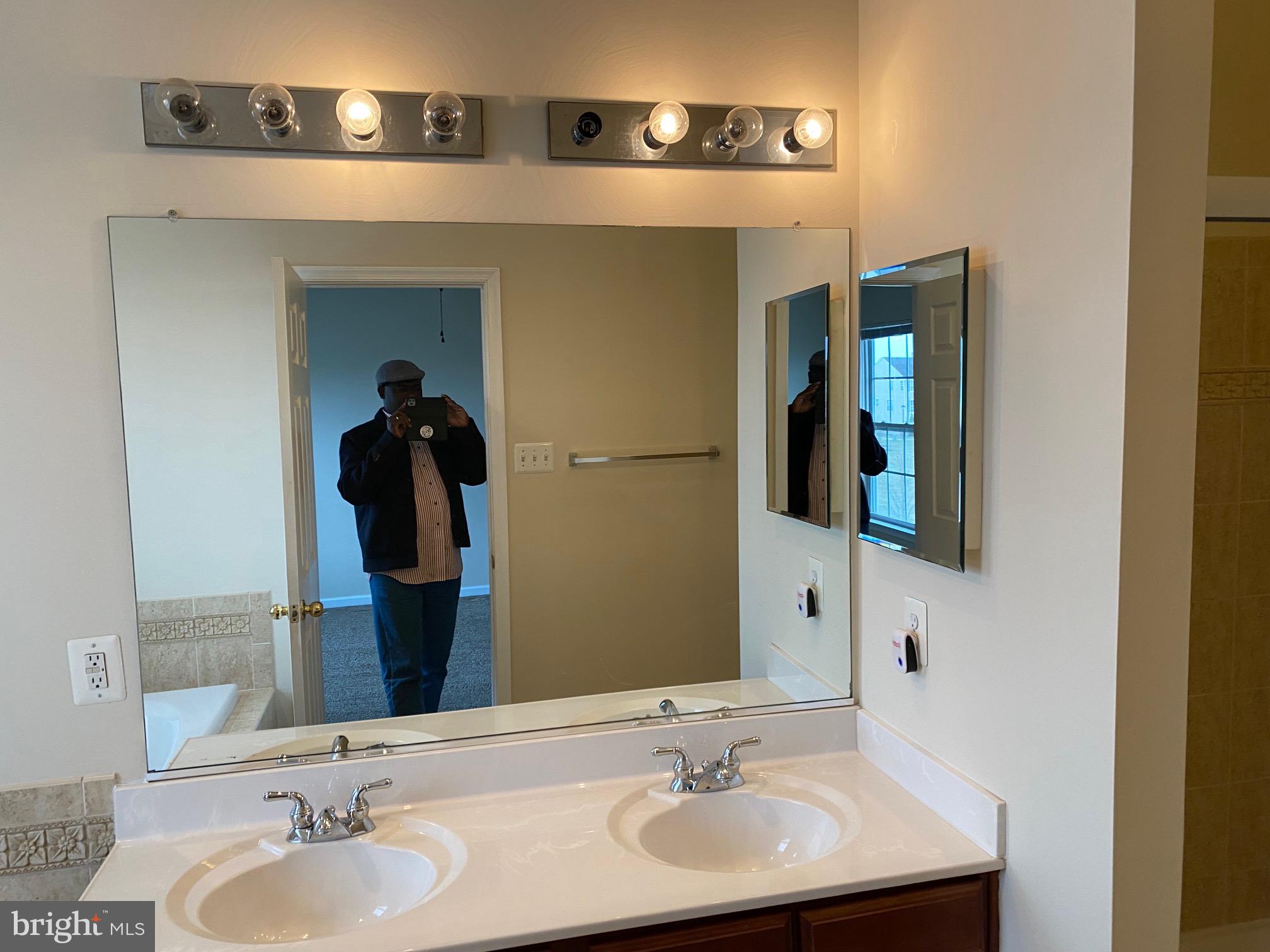 739 Sherman Road Middle River, MD 21220 - Photo 33 of 47 BATHROOM 3